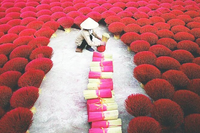 Handmade Incense Making Activity in local village from Hanoi - Souvenirs, conversation, and the ride back