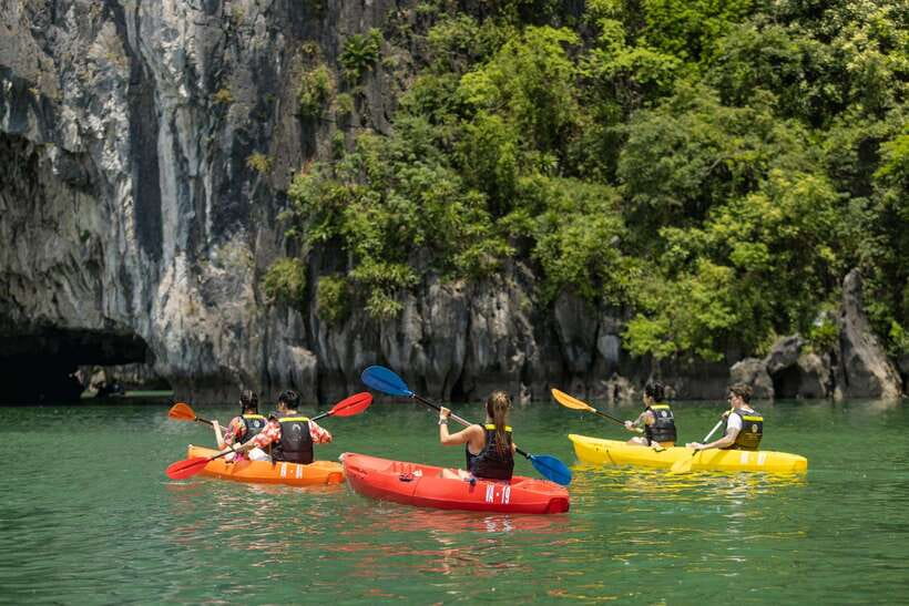 Hanoi: 2-Day Ha Long Bay Cruise, Tam Coc, Mua Caves, Hoa Lu - The transfer to Ha Long takes two and a half to three hours