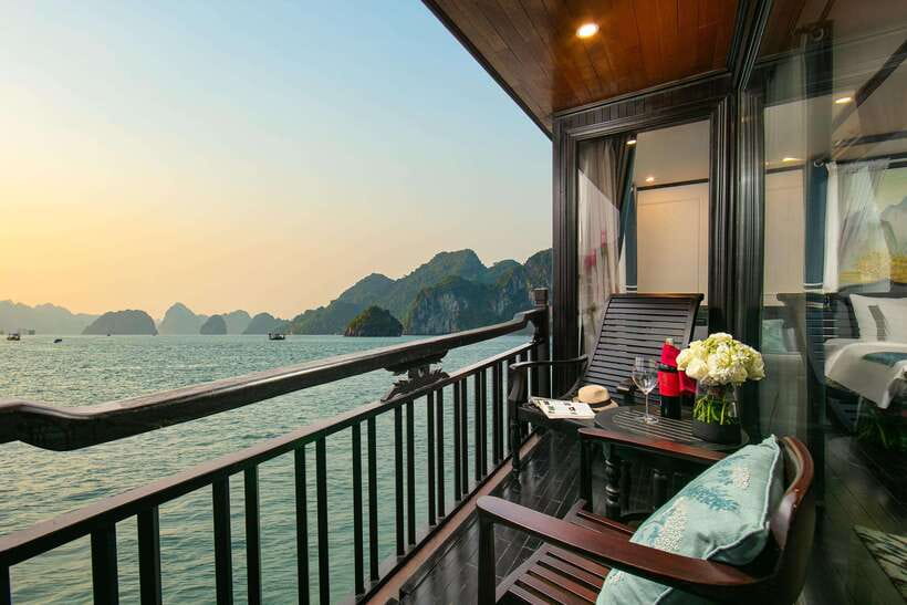 Hanoi: 2-Day Halong & Lan Ha Bay 5 Stars Cruise with Balcony - Brunch, checkout, and the return to Hanoi