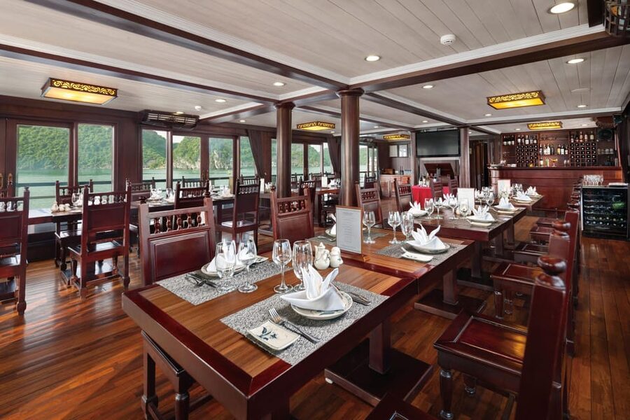 Hanoi: 2D1N Ha Long Bay by Le Journey Cruise - The morning road from Hanoi to Tuan Chau Port