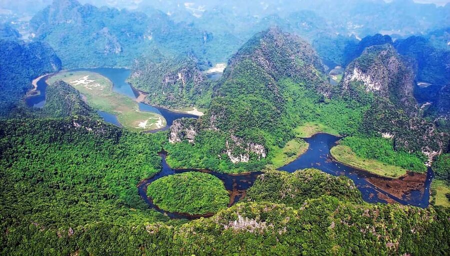 Hanoi: 3-Day Ninh Binh, Ha Long & Bai Tu Long Cruise UNESCO - Cooking, dinner, and squid fishing