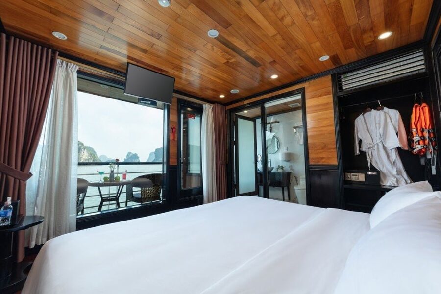 Hanoi: 3-Day Ninh Binh, Ha Long, & Lan Ha Bay 5-Star Cruise - Key points at a glance