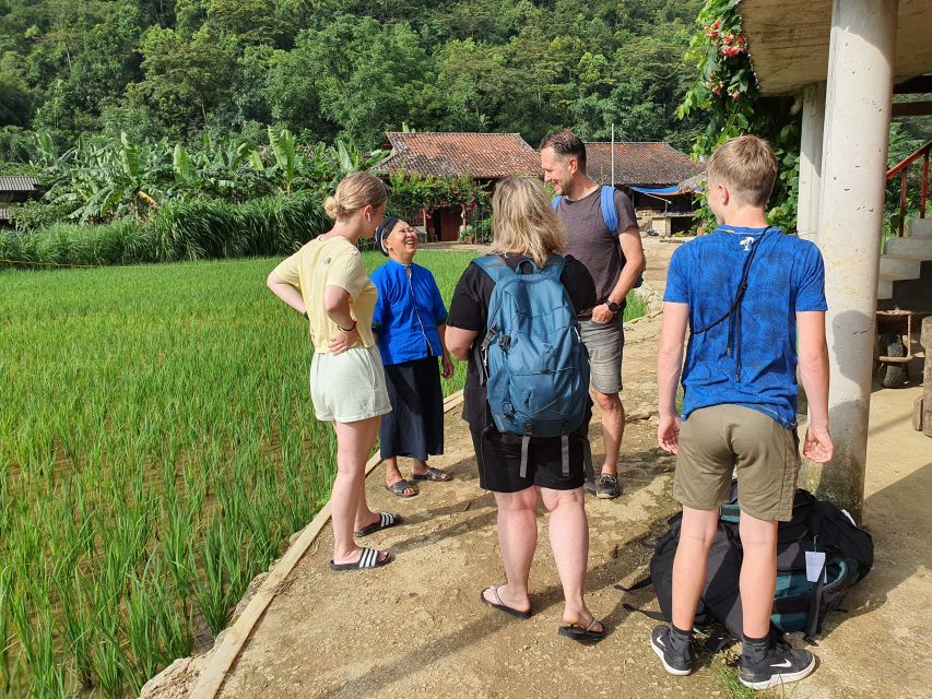 Hanoi: 3-Day Tour to Ban Gioc Waterfall and Ba Be Lake - Day three: Ba Be Lake by boat, kayak, and trail