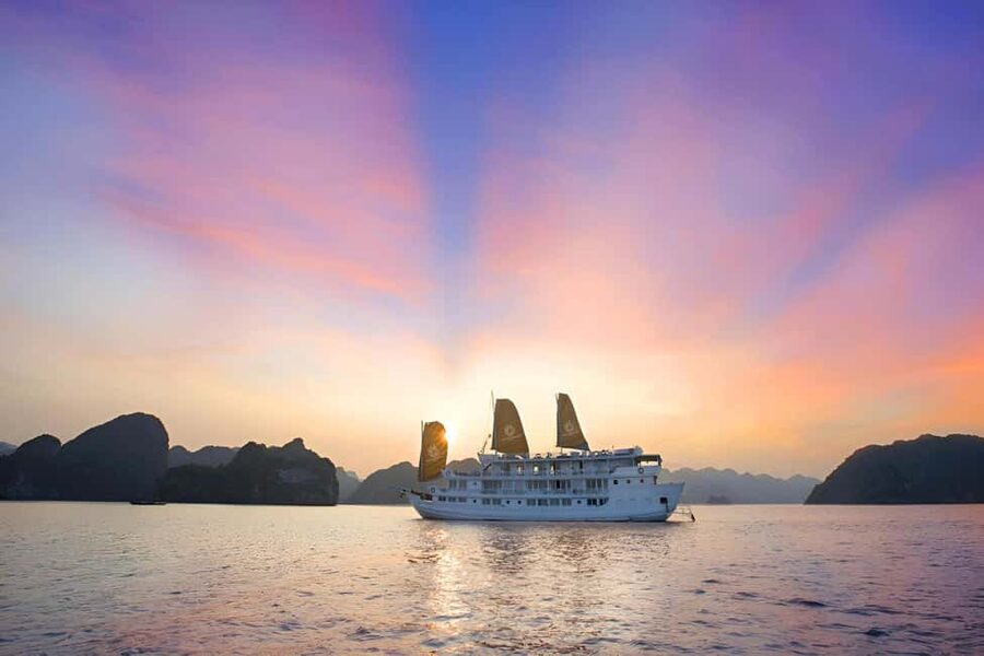 Hanoi: 3D2N Ha Long Bay, Lan Ha Bay by Hera Boutique Cruise - Titop Island and Sung Sot Cave on Day 1