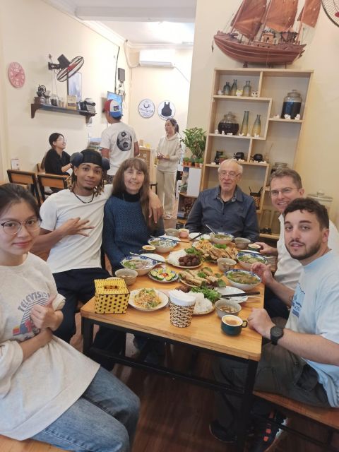 Hanoi: 5 Local Dishes Cooking Class with Meal & Market Visit - Shopping for ingredients at a local wet market