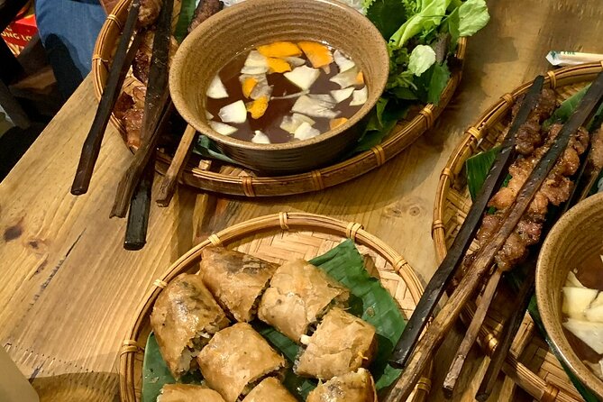 Hanoi After Dark Vespa Tour (4 hours): Street Food & Night Vibes - What the guides add to the experience