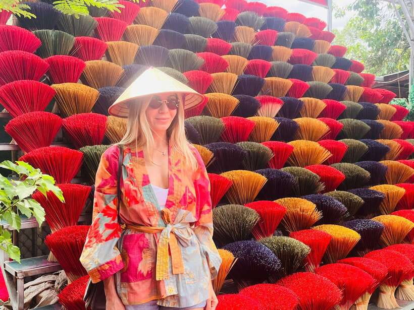 Hanoi: Artisan Tour with Incense, Hat-Making, or Ceramics - Transport, Timing, and the Pace of the Day