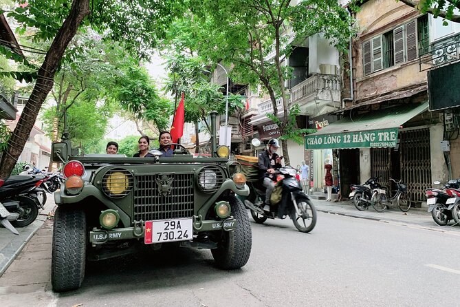 Hanoi Backstreet Jeep Tour : Hanoi HIGHTLIGHTS and HIDDEN GEMS - Train Street, with a practical timing warning