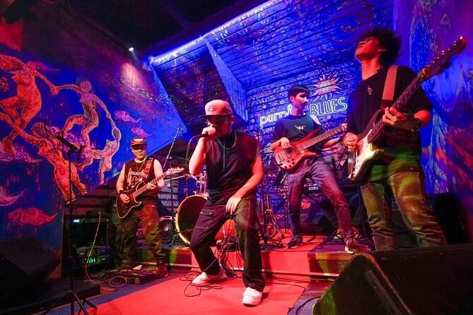 Hanoi Bar-Pub Experience Nightlife With Local Expert - Who should book this Hanoi nightlife experience?