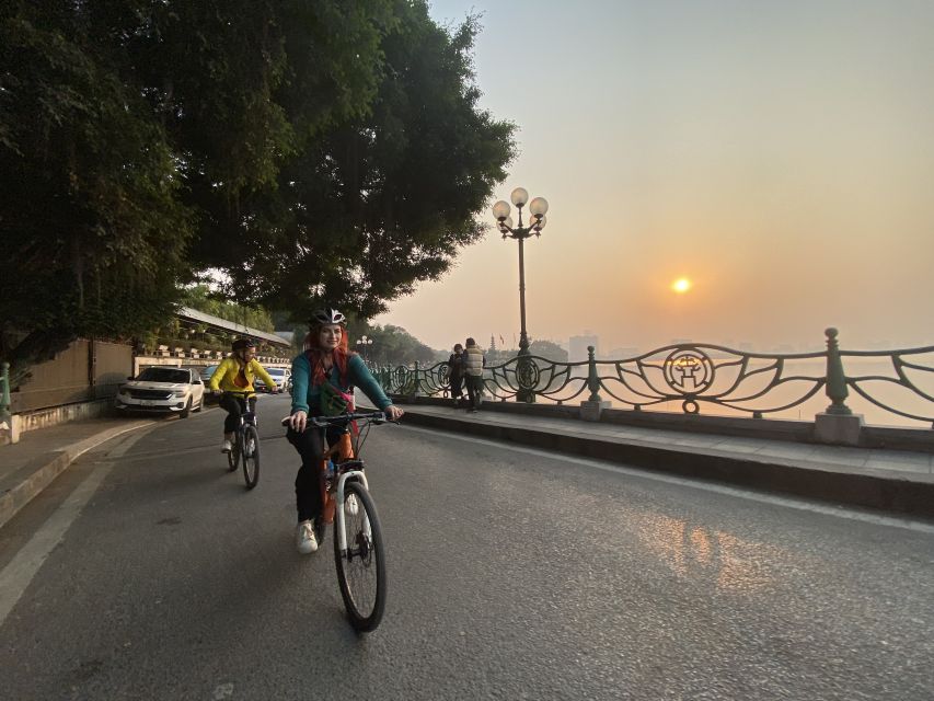 Hanoi: Bike Tour Through Hidden Gems and Banana Island - Why this bike ride shows you more of Hanoi