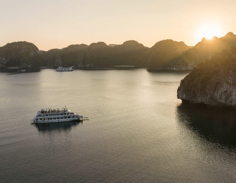 Hanoi: Cat Ba, Lan Ha & Ha Long Bay Luxury Cruise with Lunch - The boat itself: space, views, and a sunset snack