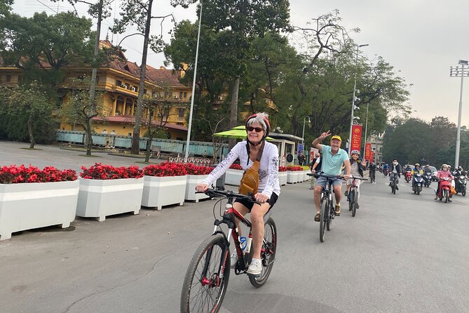 Hanoi City Bike Tour through Banana Island & Food Tasting - Ho Chi Minh Mausoleum and the street toward West Lake