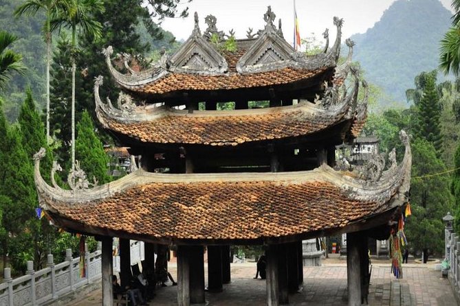Hanoi City Half Day Private Tour included train street, meals - Lunch on Hang Ga Street