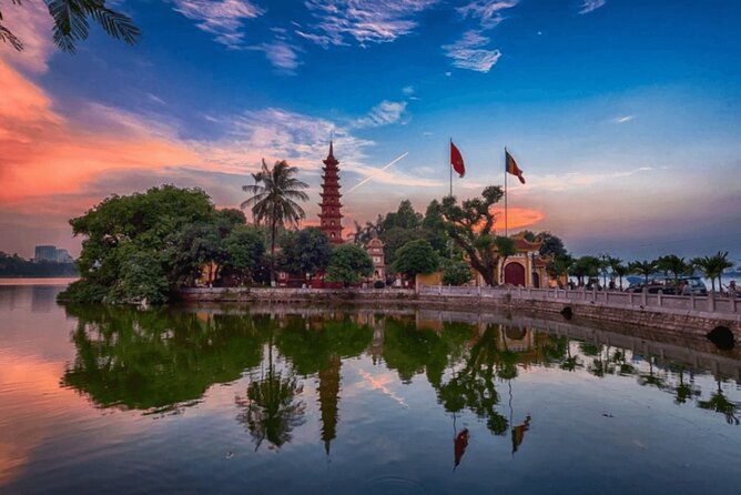 Hanoi City Highlights Tour: Food, Culture and Fun - Bat Trang pottery village
