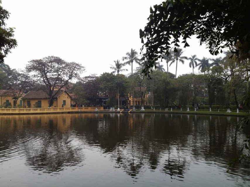 Hanoi: City Highlights Tour with Transfer and Lunch - Starting With Ho Chi Minh’s Mausoleum
