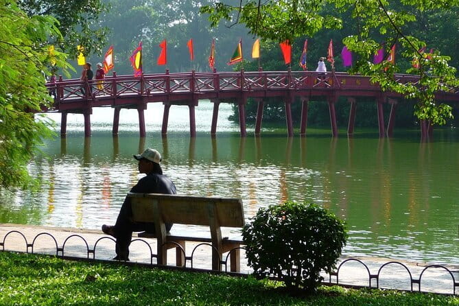 Hanoi City Private Excursion from Halong Cruise Port - Ho Chi Minh’s Mausoleum and the One Pillar Pagoda