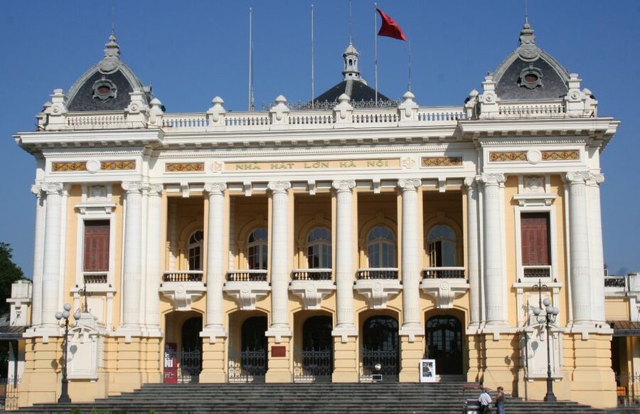 Hanoi: City Sightseeing Motorbike Tour - Why a motorbike is the right way to see Hanoi