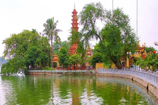 Hanoi City Tour 1 Day - Ho Chi Minh Museum: political history in concrete