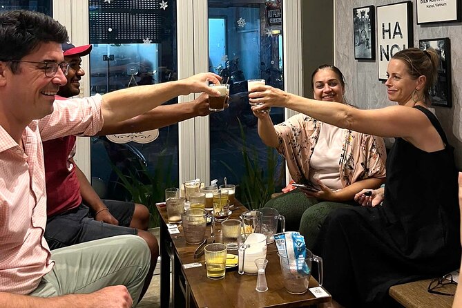Hanoi Coffee Workshop: Master 6 Signature Vietnamese Coffee - White coffee shows the value of simple technique