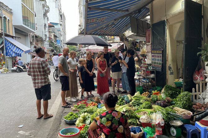 Hanoi Cooking Class Learning 5 Dishes including Banh Xeo - A social class with a sensible group limit