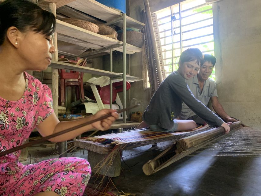 Hanoi Countryside Bike Tour: Red River Culture & Daily Life - A local home and conversation with residents