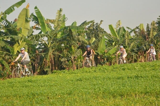 Hanoi Countryside By Bike & Local House and Food Tasting - Co Loa Citadel and the Ancient North Vietnamese Setting