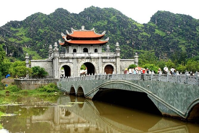 Hanoi Epic tour 6D5N Hanoi - Halong Bay - Ninh Binh - Sapa - Day 4: The road to Sapa and Cat Cat Village