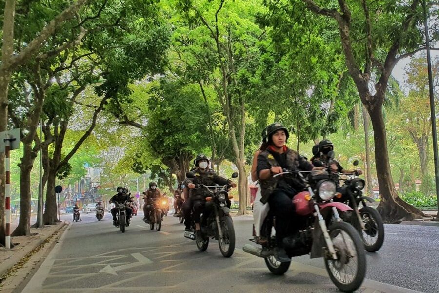 Hanoi Food, Culture, Sightseeing & Fun By Vintage Motorbike - Starting in the backstreets of the real Hanoi