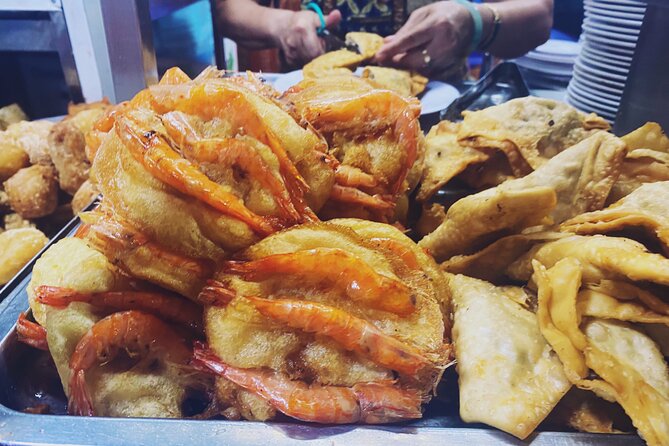 Hanoi food tour-Local street food tour (food&guide included) - Entering Hanoi’s 36 Old Quarter streets