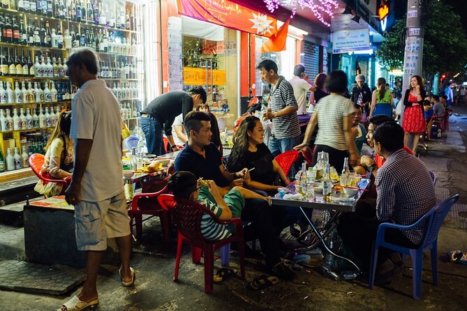 Hanoi Food & Train Street Tour - Timing, group size, and comfort