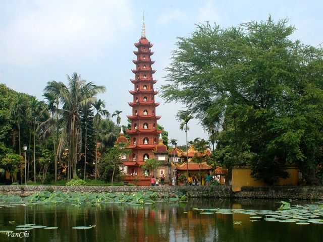 Hanoi: Full-Day City Tour and Water Puppet Show - Transport, group style, and the pace of the day