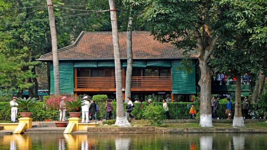 Hanoi: Full-Day City Tour and Water Puppet Show - Temple of Literature, Vietnam’s first university