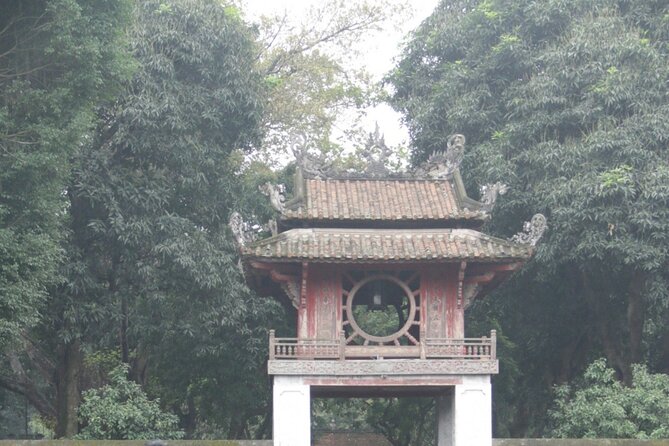 Hanoi Full-Day on Monday/Friday small group max 8 pax. - What happens to the other advertised sights?