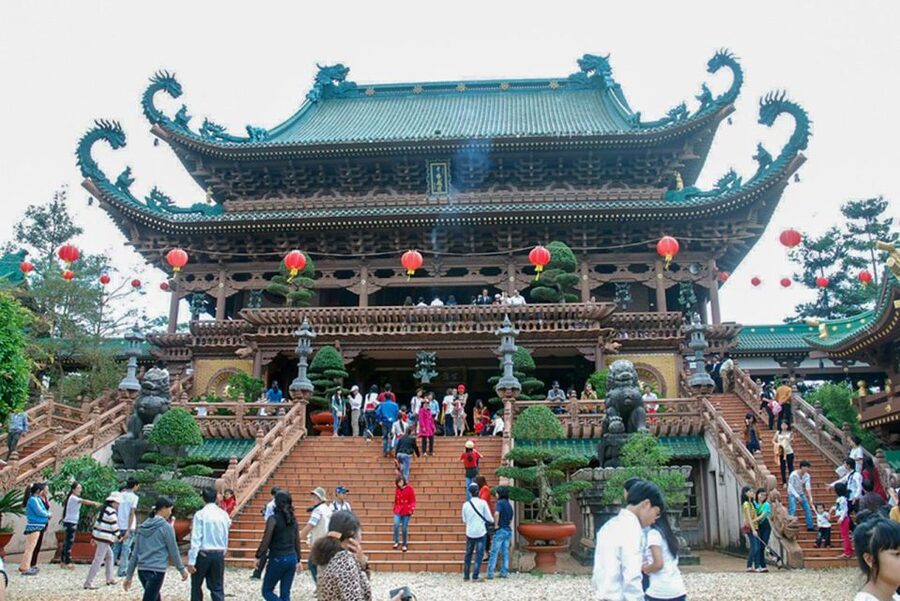 Hanoi: Full-Day Pilgrimage to Perfume Pagoda - Riding the cable car toward Huong Tich Cave