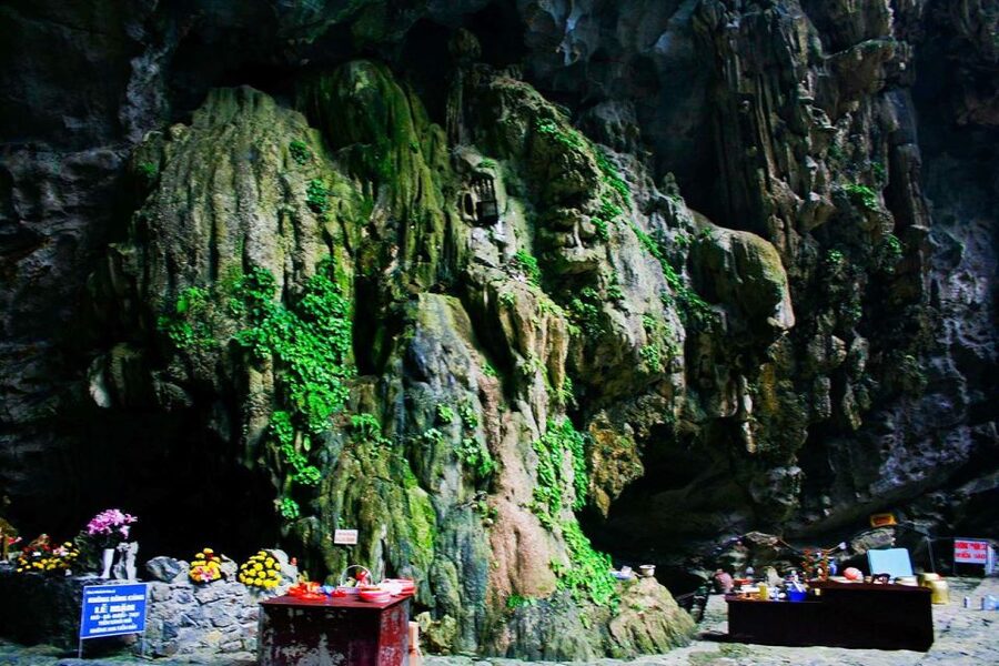 Hanoi: Full-Day Pilgrimage to Perfume Pagoda - Giai Oan Spring and Tuyet Son Pagoda