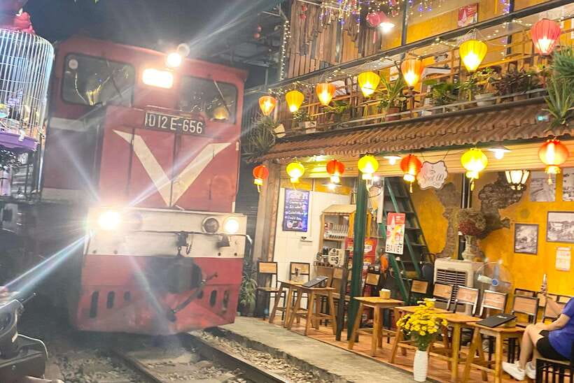 Hanoi: Guided Street Food Tour with Train Street Experience - Key points to know before booking