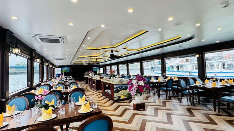 Hanoi: Ha Long Bay Day Trip - Luxury Cruise & Buffet Lunch - Ti Top Island and the bay from above