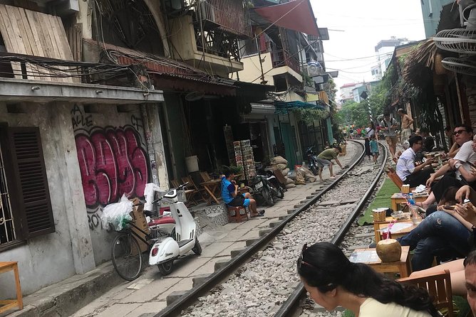 Hanoi half day city tour( Morning/Afternoon depart) - Ho Chi Minh Mausoleum and the nearby One-Pillar Pagoda