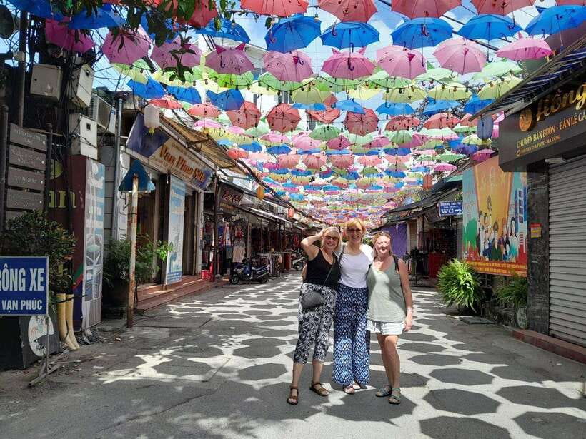 Hanoi: Half-day Silk Weaving Journey In Van Phuc Tour - Why Van Phuc makes a worthwhile half-day trip