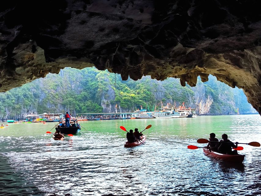 Hanoi Halong Luxury Day Tour with Private Cabin - The Hanoi pickup and limousine ride