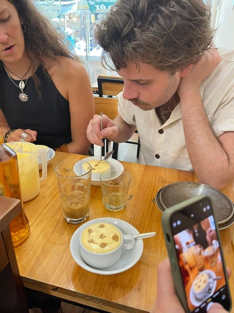 Hanoi: Hanoi Egg Coffee Class learning 5 coffees and stories - From coffee beans to the Vietnamese phin