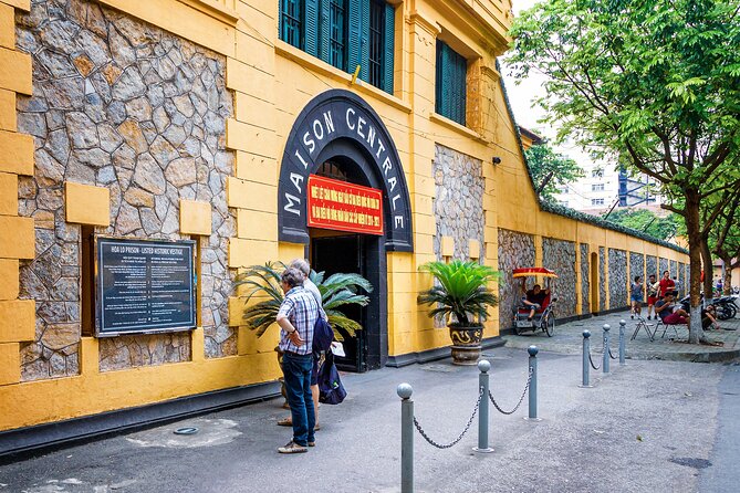 Hanoi Heritage Premium Daily Tour - Temple of Literature and Vietnam’s first national university