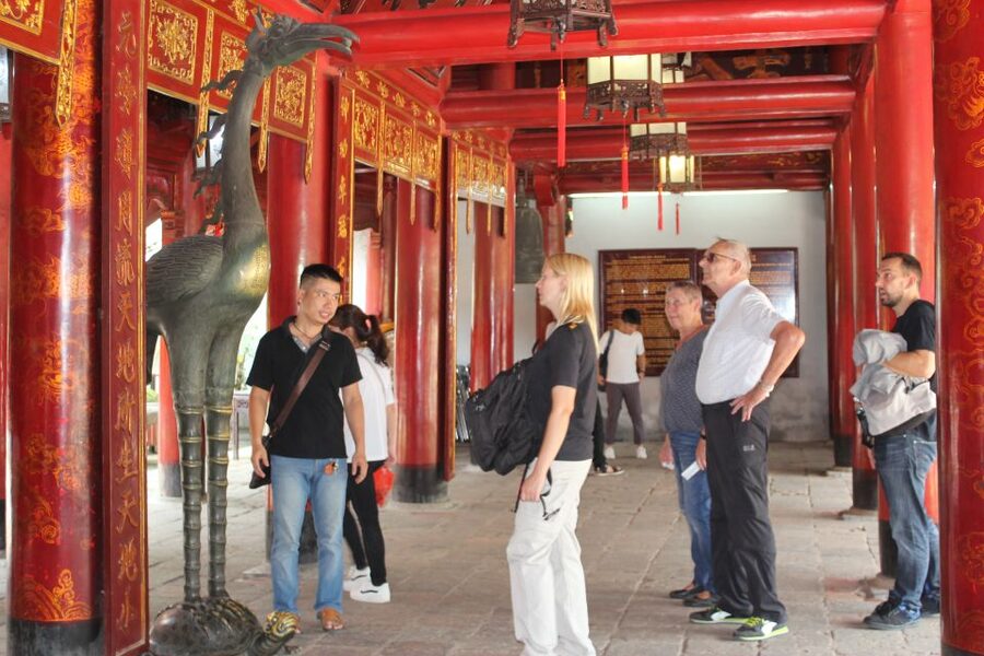 Hanoi Highlights: Full-Day Small Group City Tour with Lunch - Walking the Old Quarter and riding a cyclo