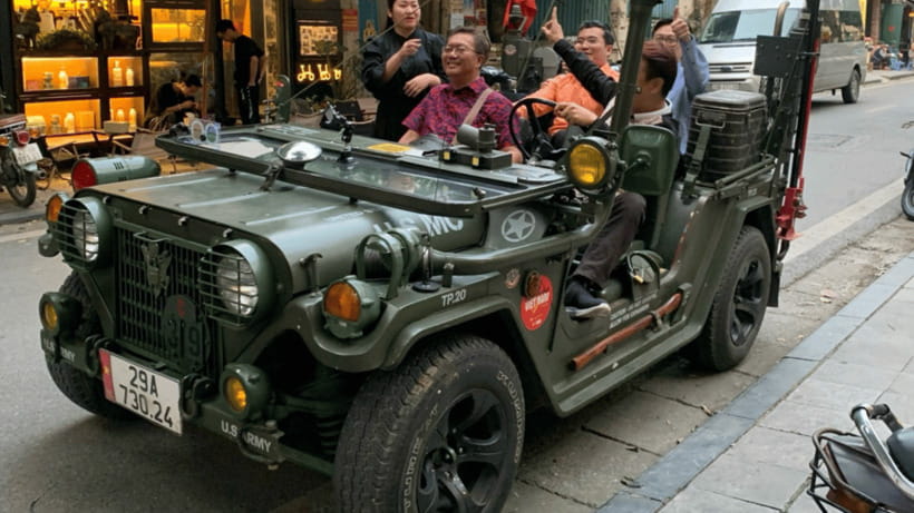 Hanoi: Historic Jeep Tour - Starting among Old Quarter lanes