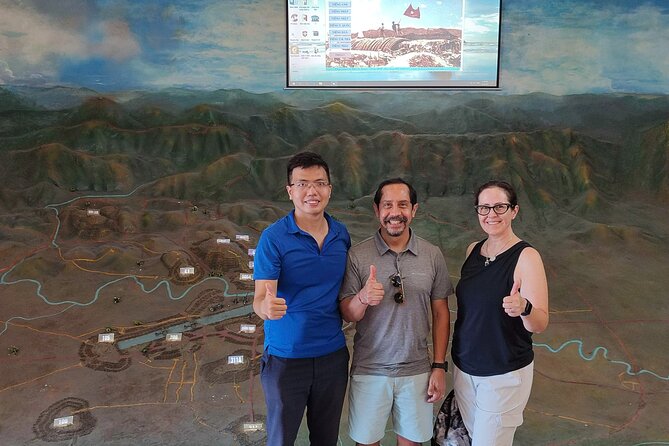 Hanoi Hoa Lo Prison and War museums Tour - Starting at the National Museum of History