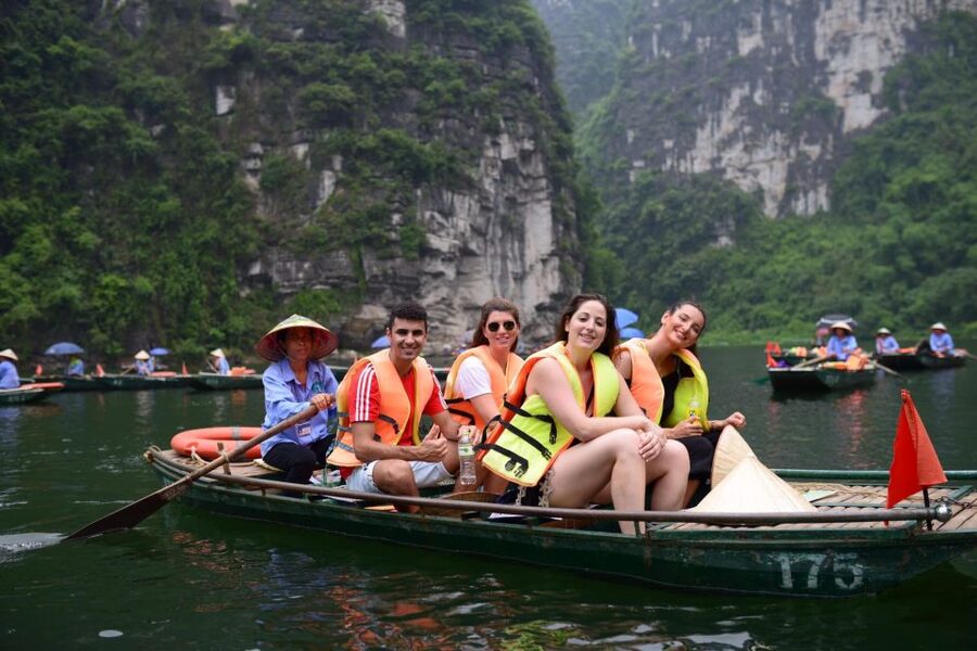 Hanoi: Hoa Lu, Trang An, and Mua Cave Full-Day Trip - Cycling through the countryside