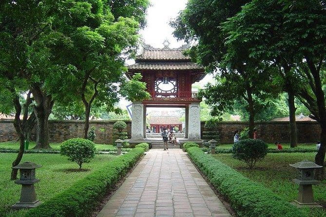 Hanoi in a day from Halong city - Train Street: a quick look at Hanoi’s railway life