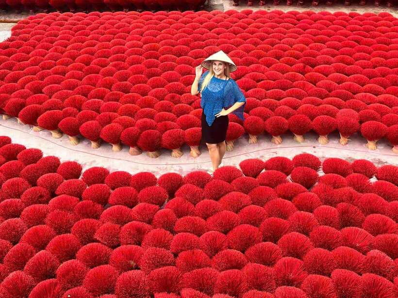 Hanoi: Incense Village, Hat, and Lacquer Artisanal Tour - Train Street drop-off, and what it does not include