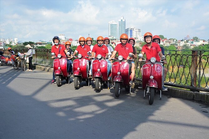 Hanoi Jeep Food Tour Led By Women - Why this Hanoi night tour works