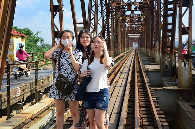 Hanoi Jeep Foodie Tours Led By Women - Duong Tau for a second Hanoi food stop